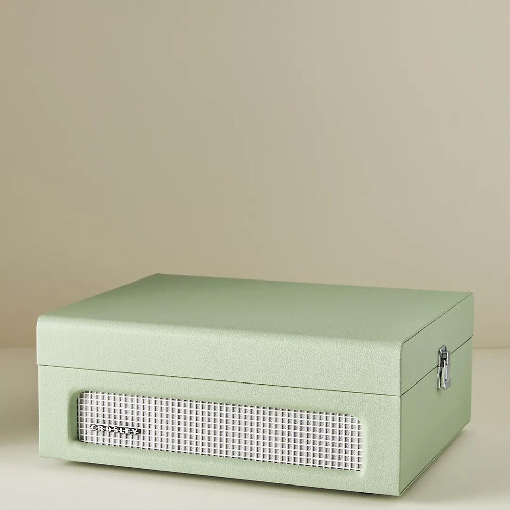 Crosley Voyager Vinyl Record Player